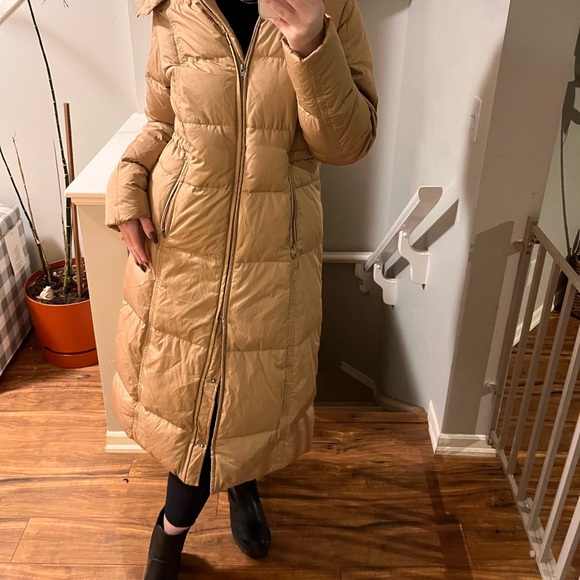Vintage Down Puffer Coat - Picture 9 of 12